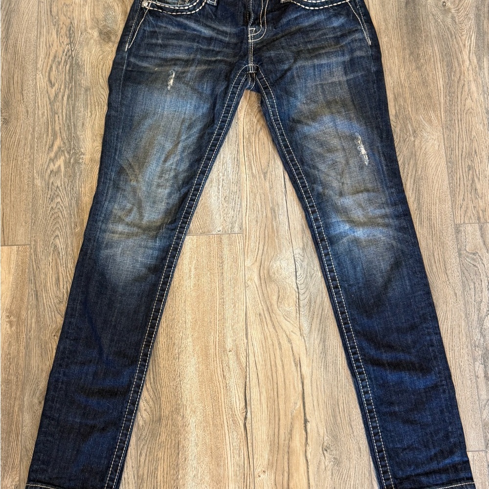 Miss Me Indigo Signature Cut Skinny Jeans with Peace Pocket Embroidery - Picture 4 of 9